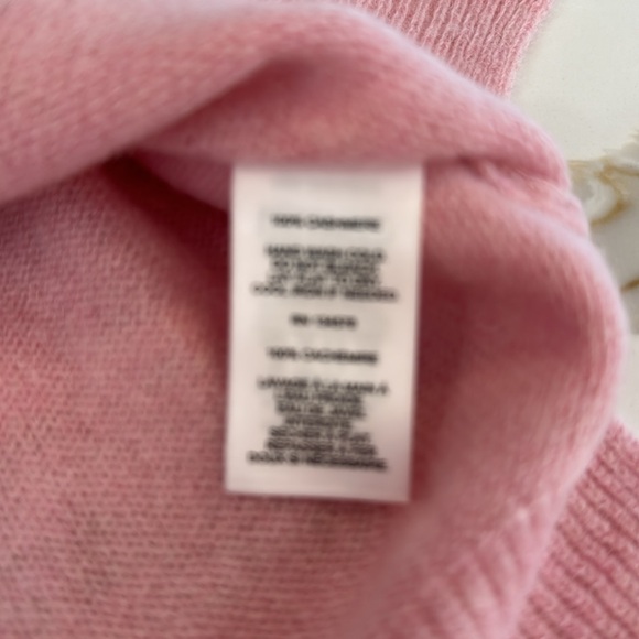 Vineyard Vines Cashmere Sweater - Picture 10 of 16